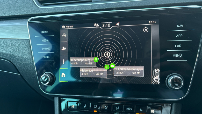 Skoda Superb 2.0 TDI CR SE L 5dr DSG Diesel Hatchback